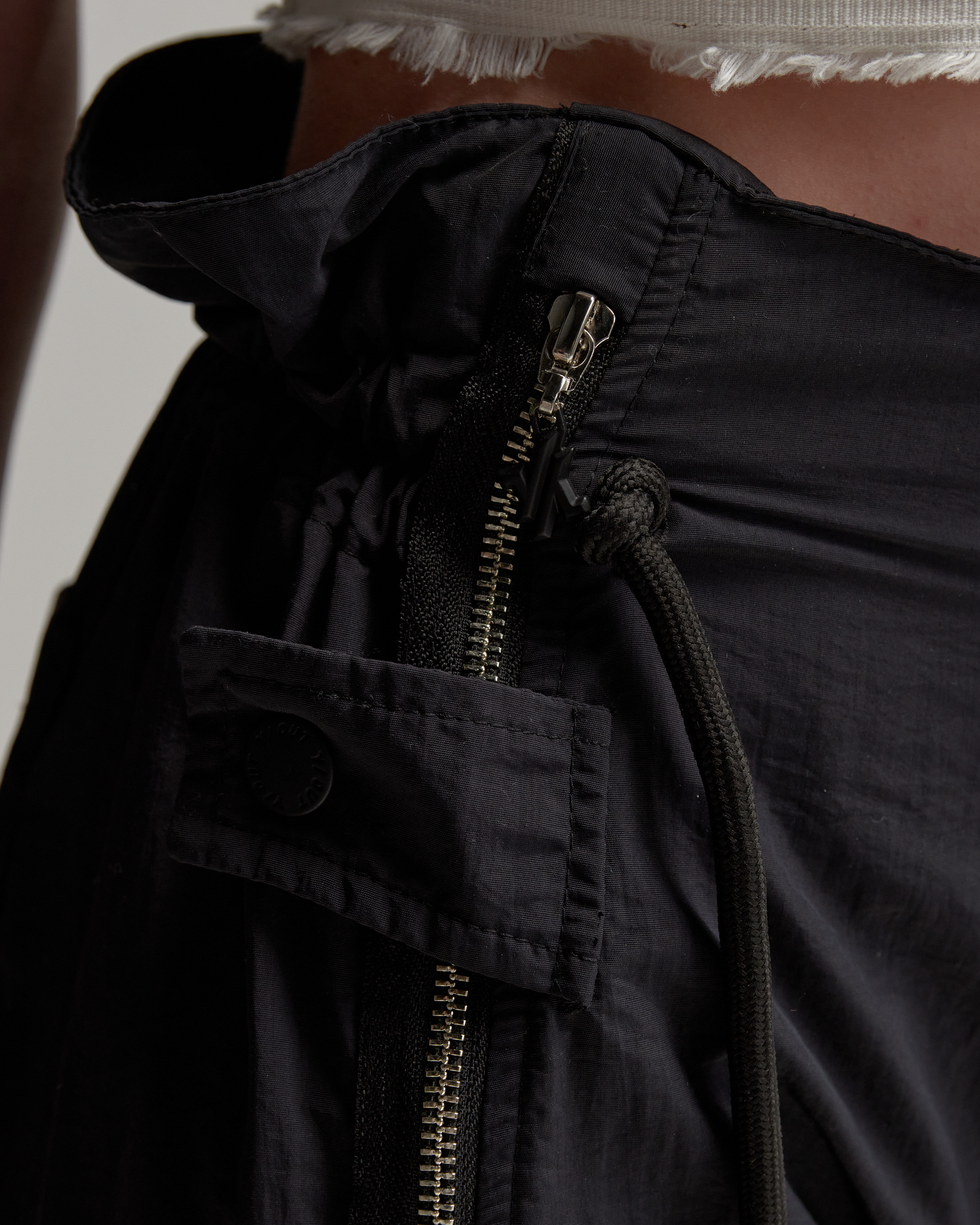 BAGGIE PANTS
