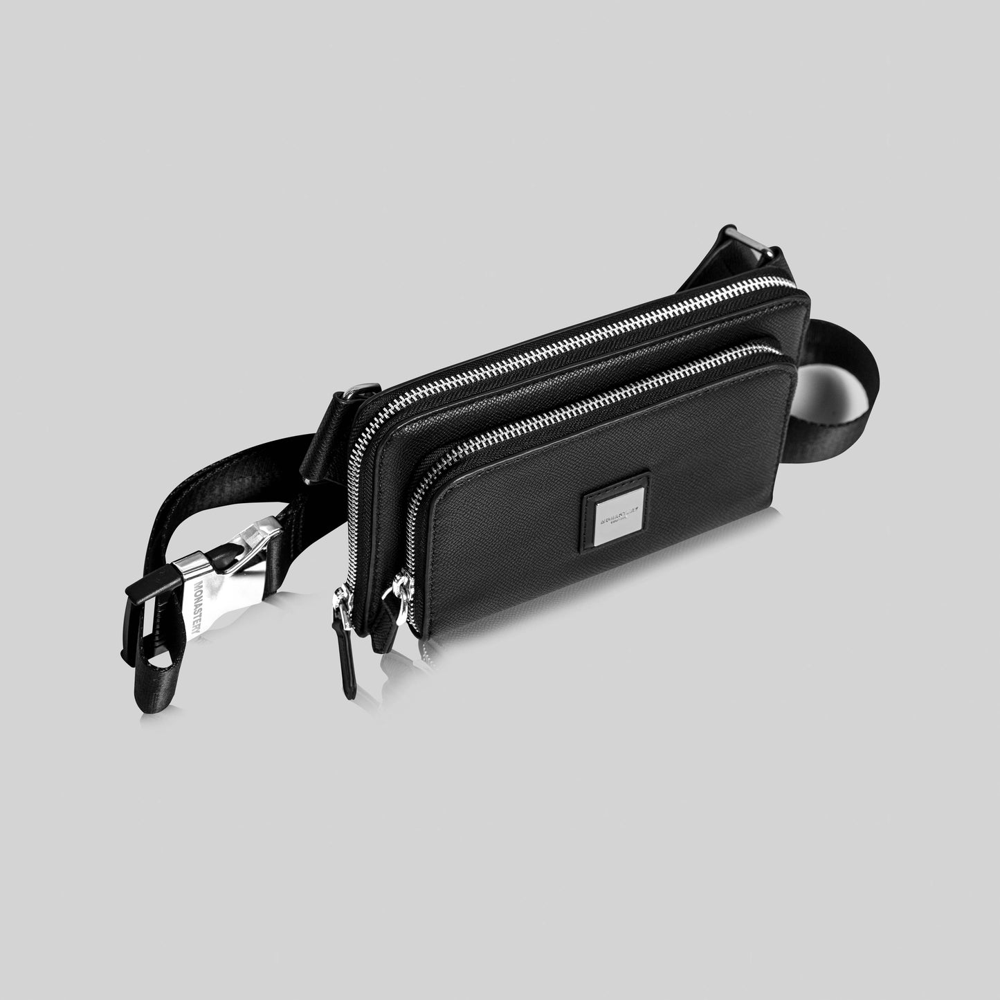 FANNYPACK TYRRELL