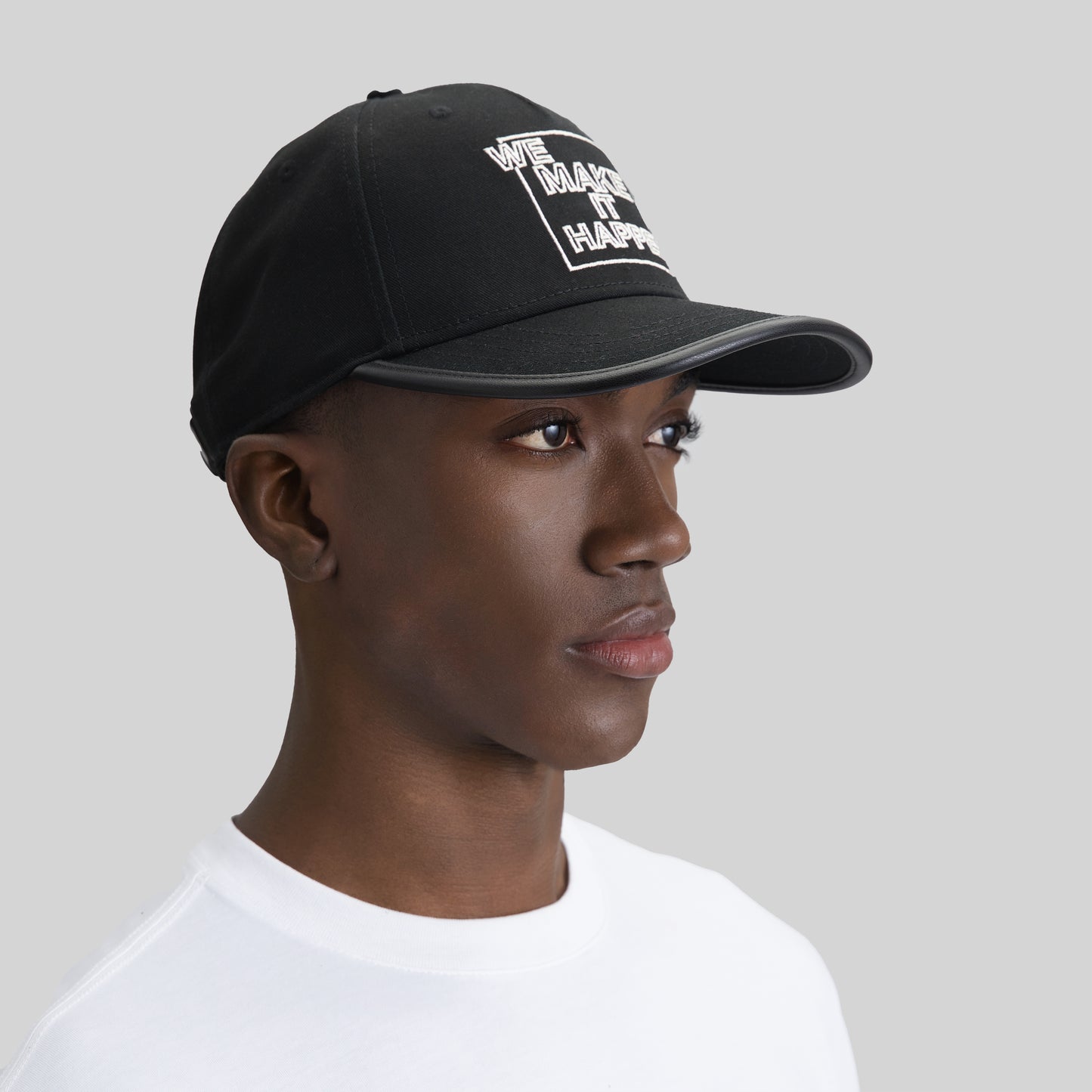 CAP PETTY BLACK MOONBEAN