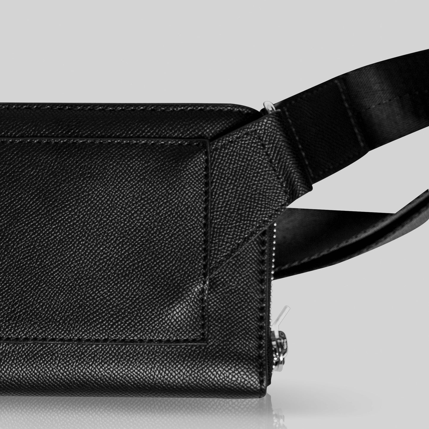 FANNYPACK TYRRELL