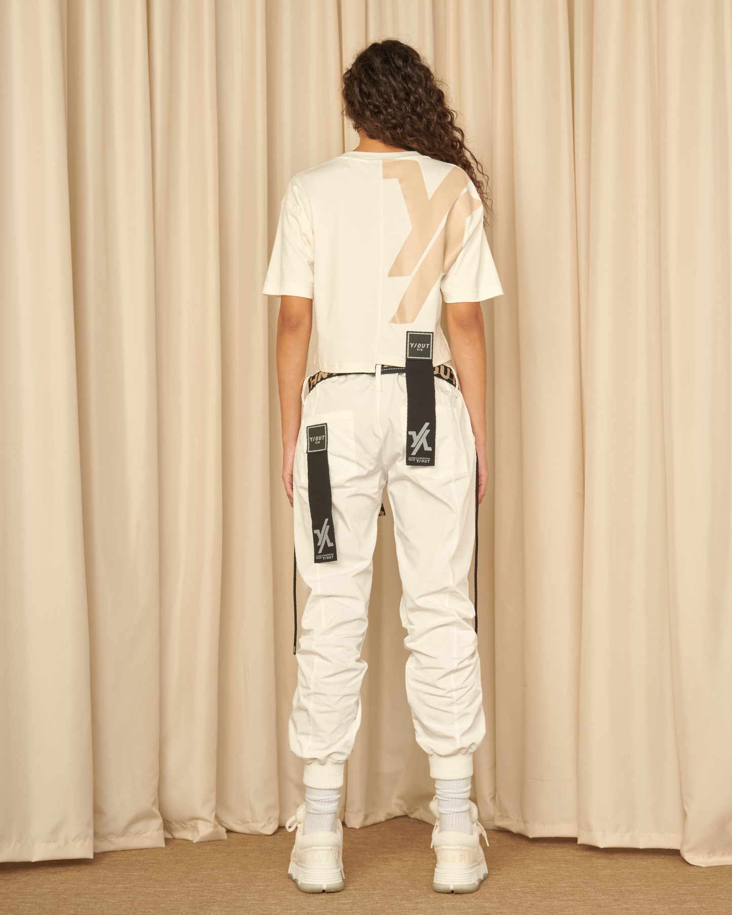 LEVEL CROP TOP
