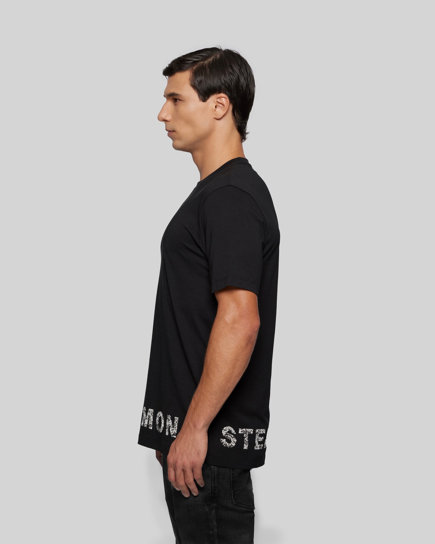 SATRO BLACK T-SHIRT
