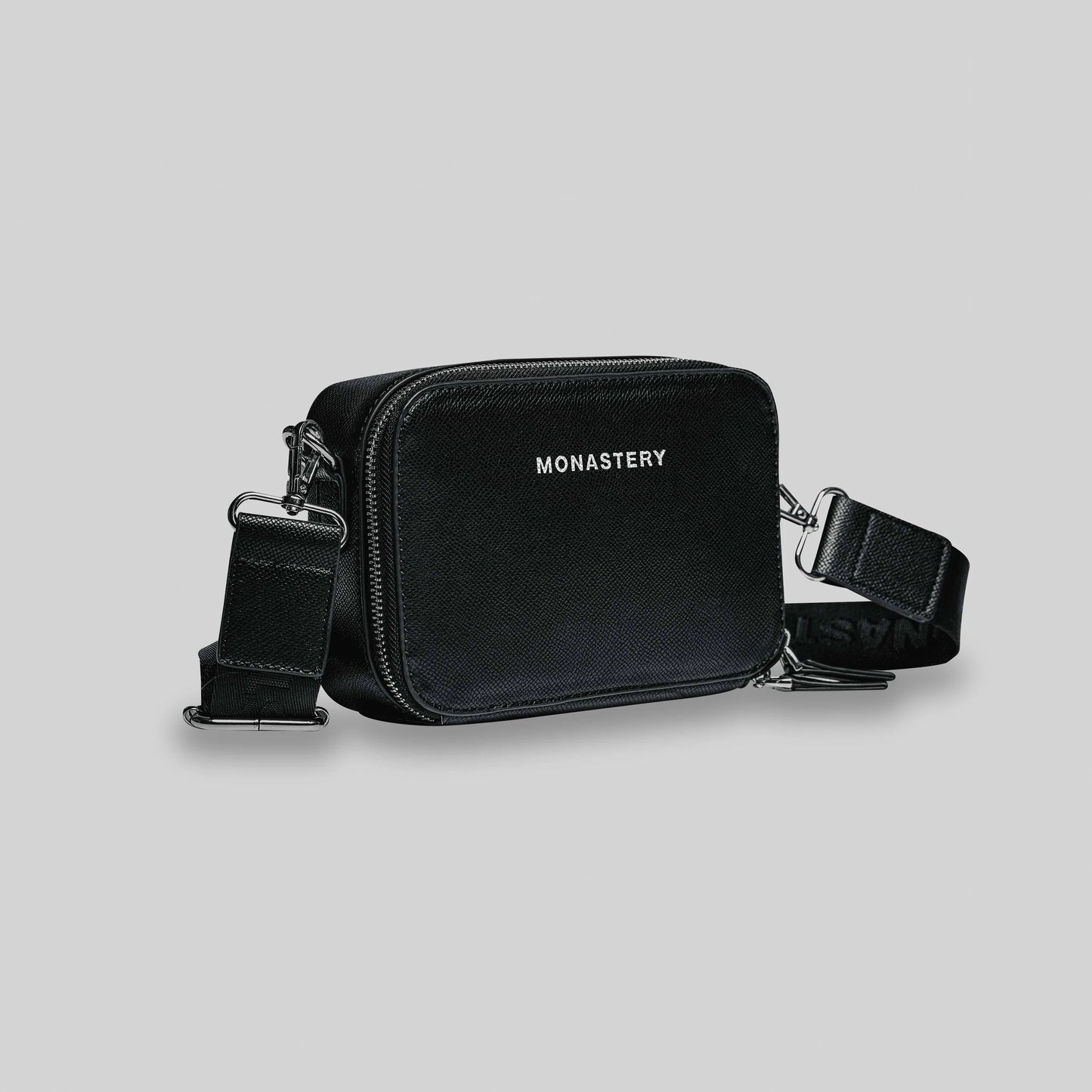 FANNYPACK SHUM