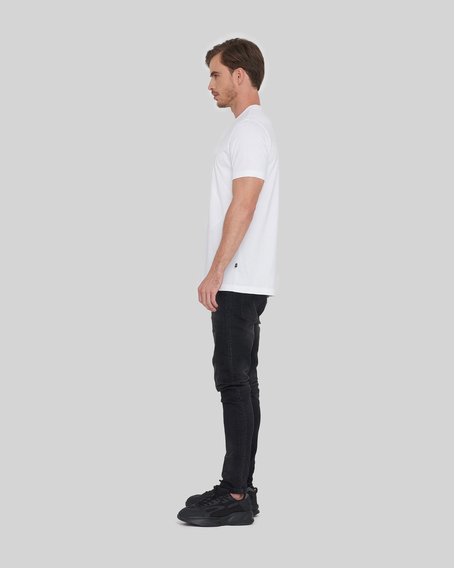 HELUM WHITE T-SHIRT