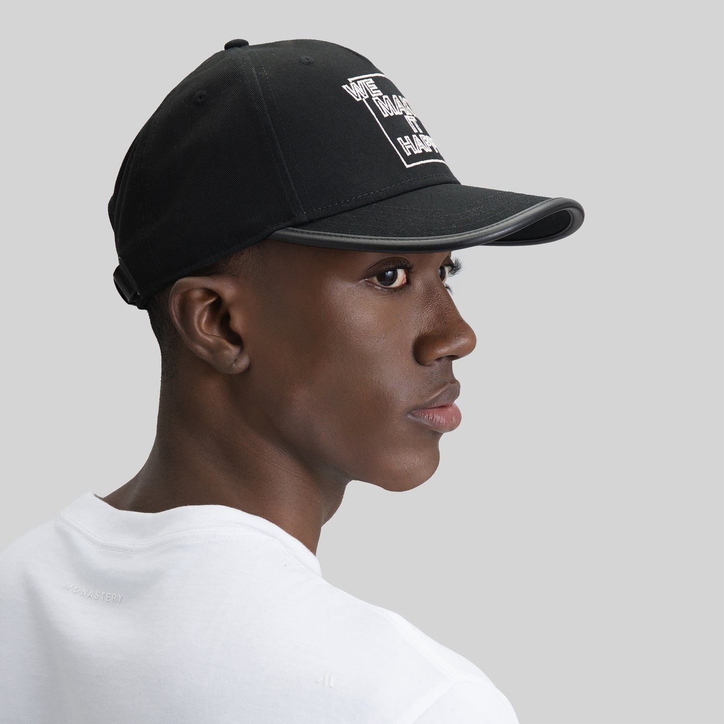 CAP PETTY BLACK MOONBEAN