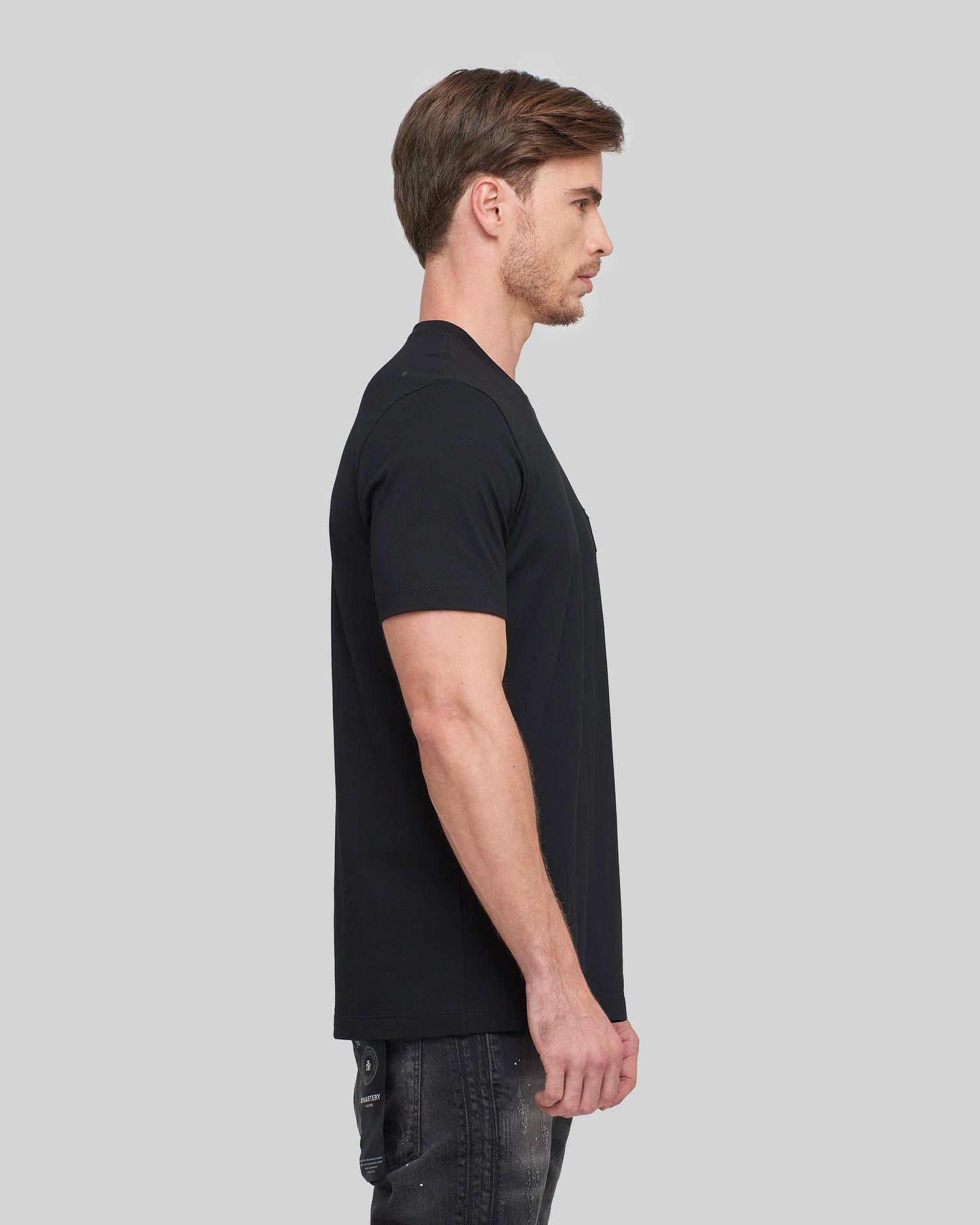 HALLEY BLACK T-SHIRT