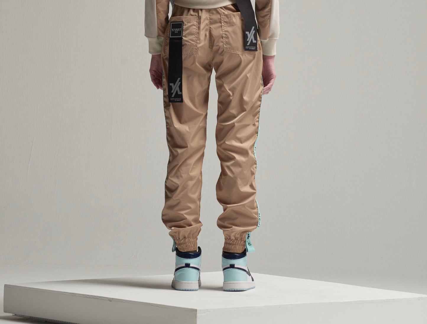 RUSTIC JOGGER