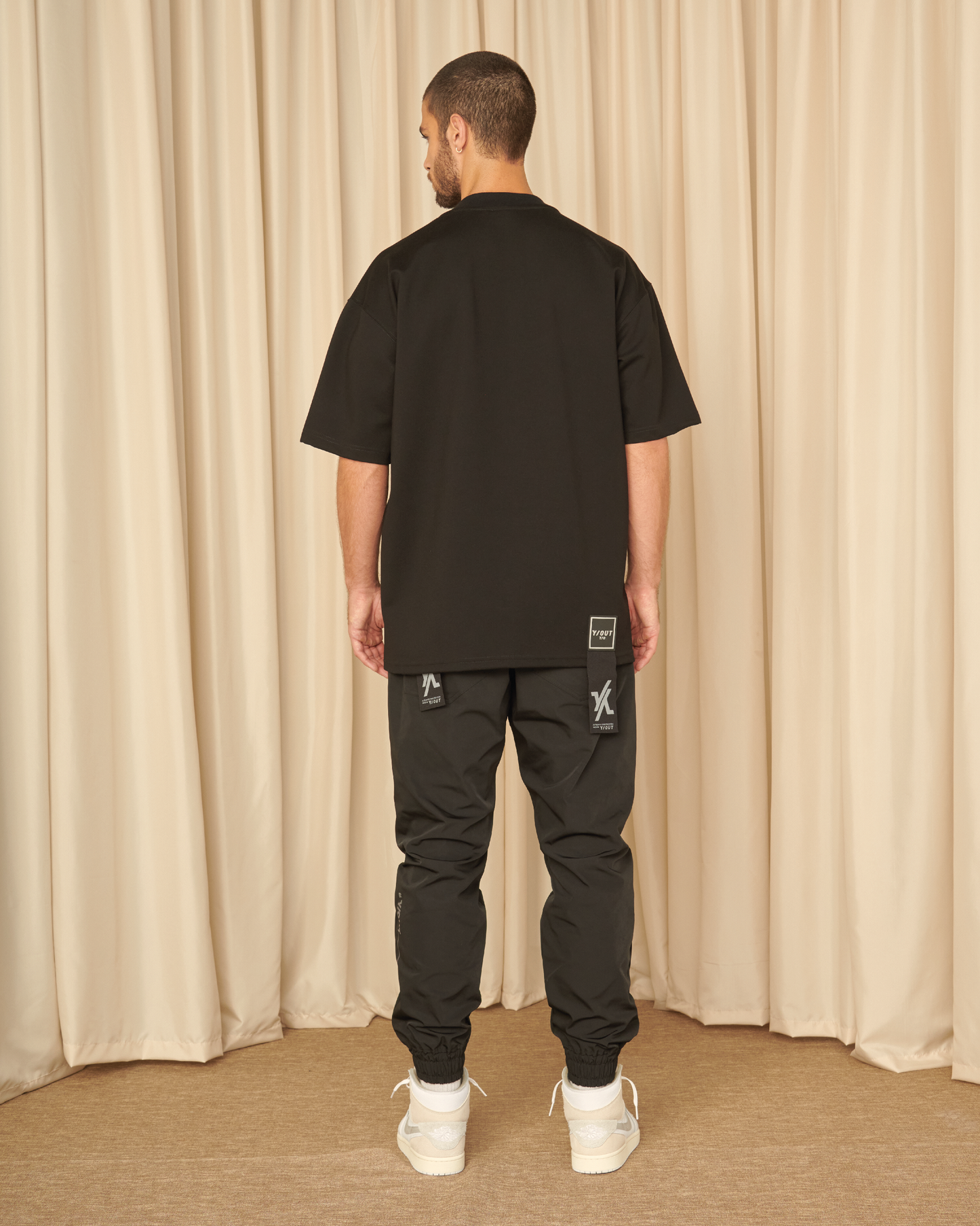 4 CLASSIC T-SHIRT