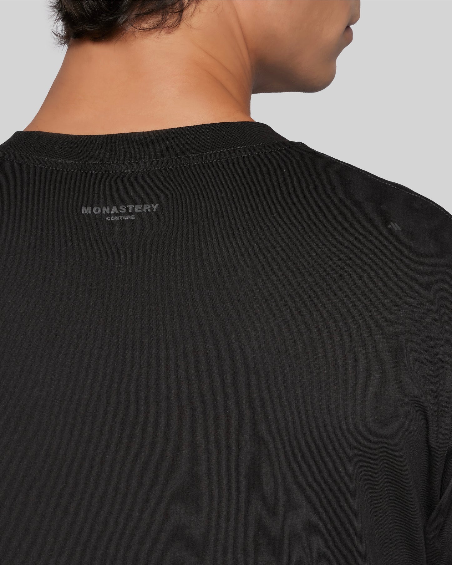 CALISTO BLACK T-SHIRT